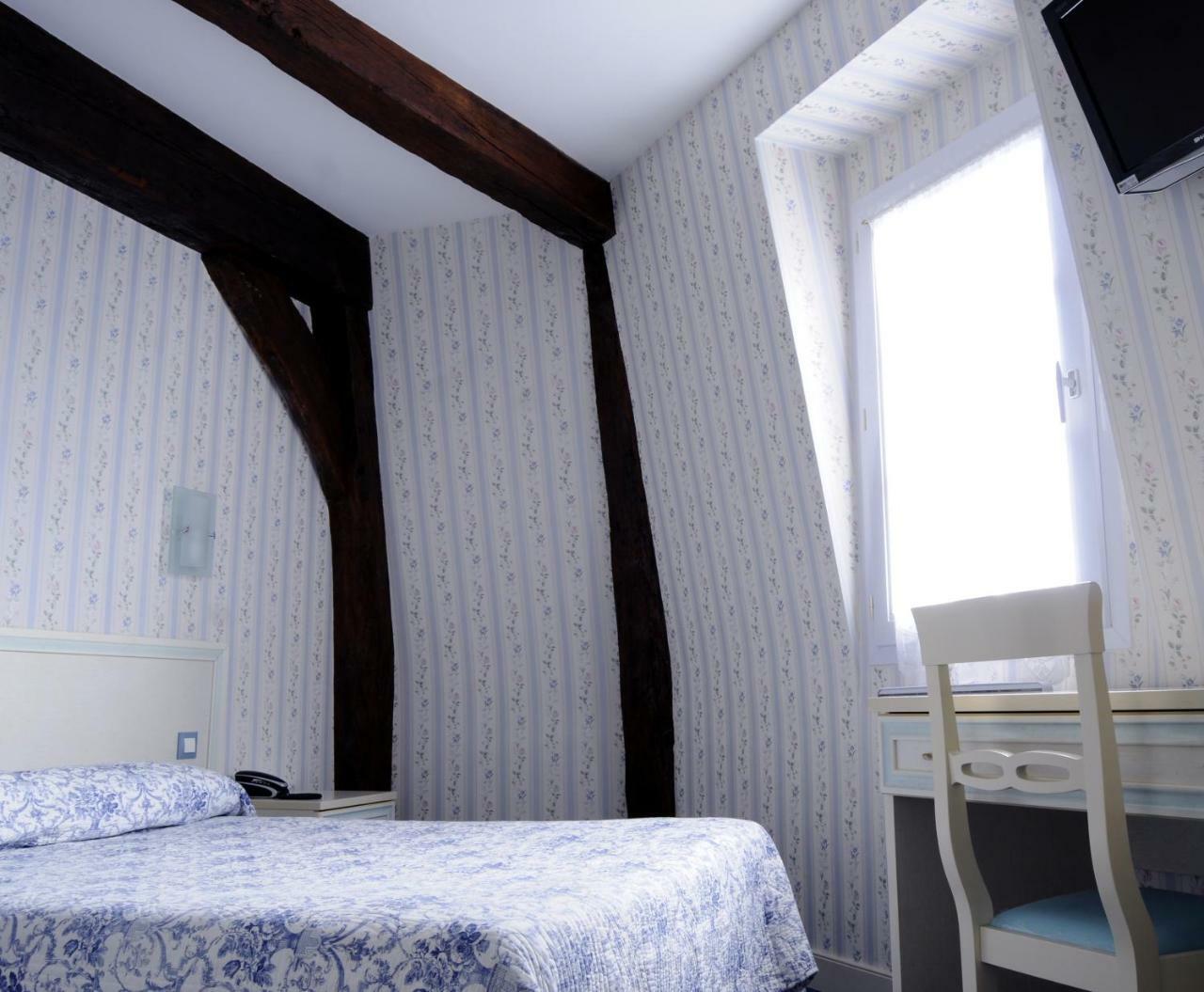 Belle Epoque Otel Chinon Oda fotoğraf